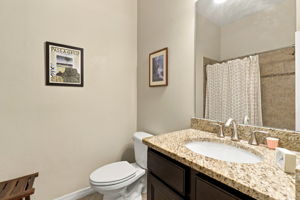 021_F8_7001 Interbay Blvd
