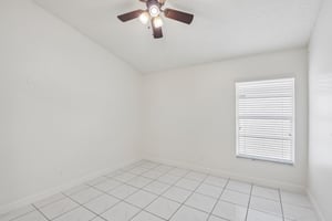 N Clark Ave-S1808-016.jpg