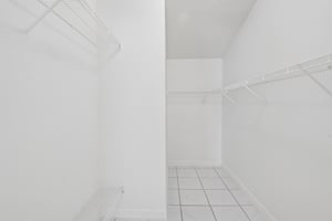 N Clark Ave-S1808-018.jpg
