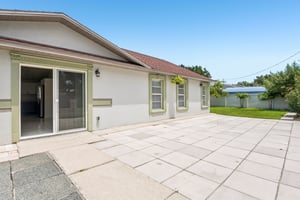 N Clark Ave-S1808-025.jpg