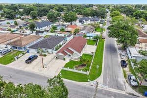 N Clark Ave-S1808-031.jpg