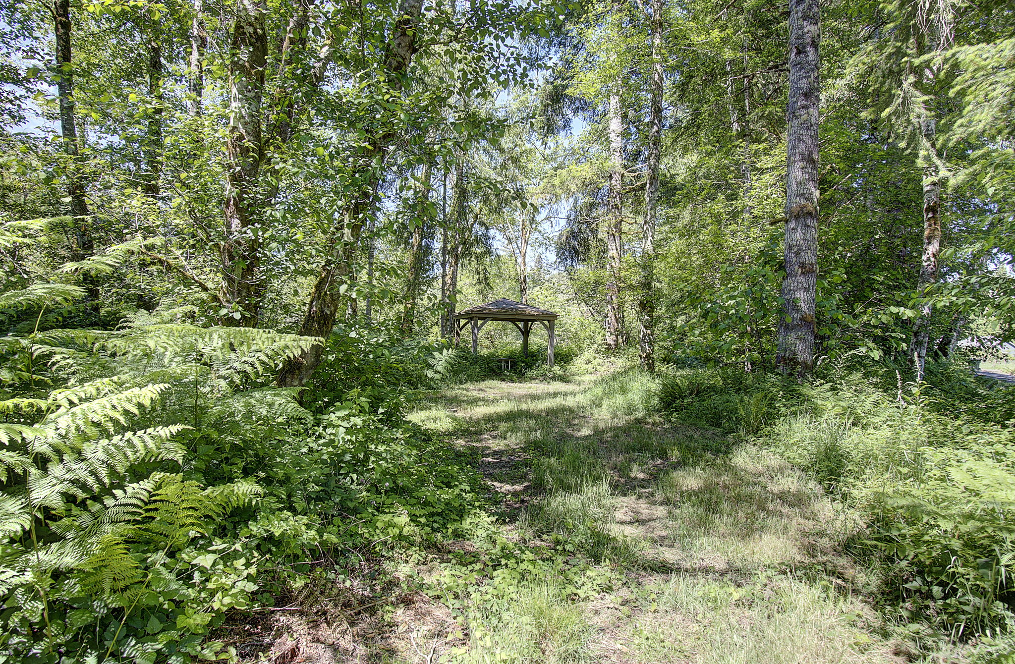 riverfront land and gazebo