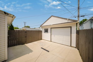  Photo 46