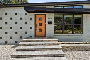 Front Entry Detail