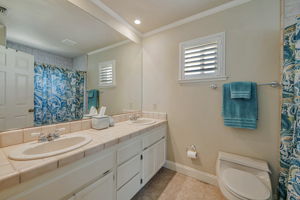 045_7003 Lindero Ln  Rancho