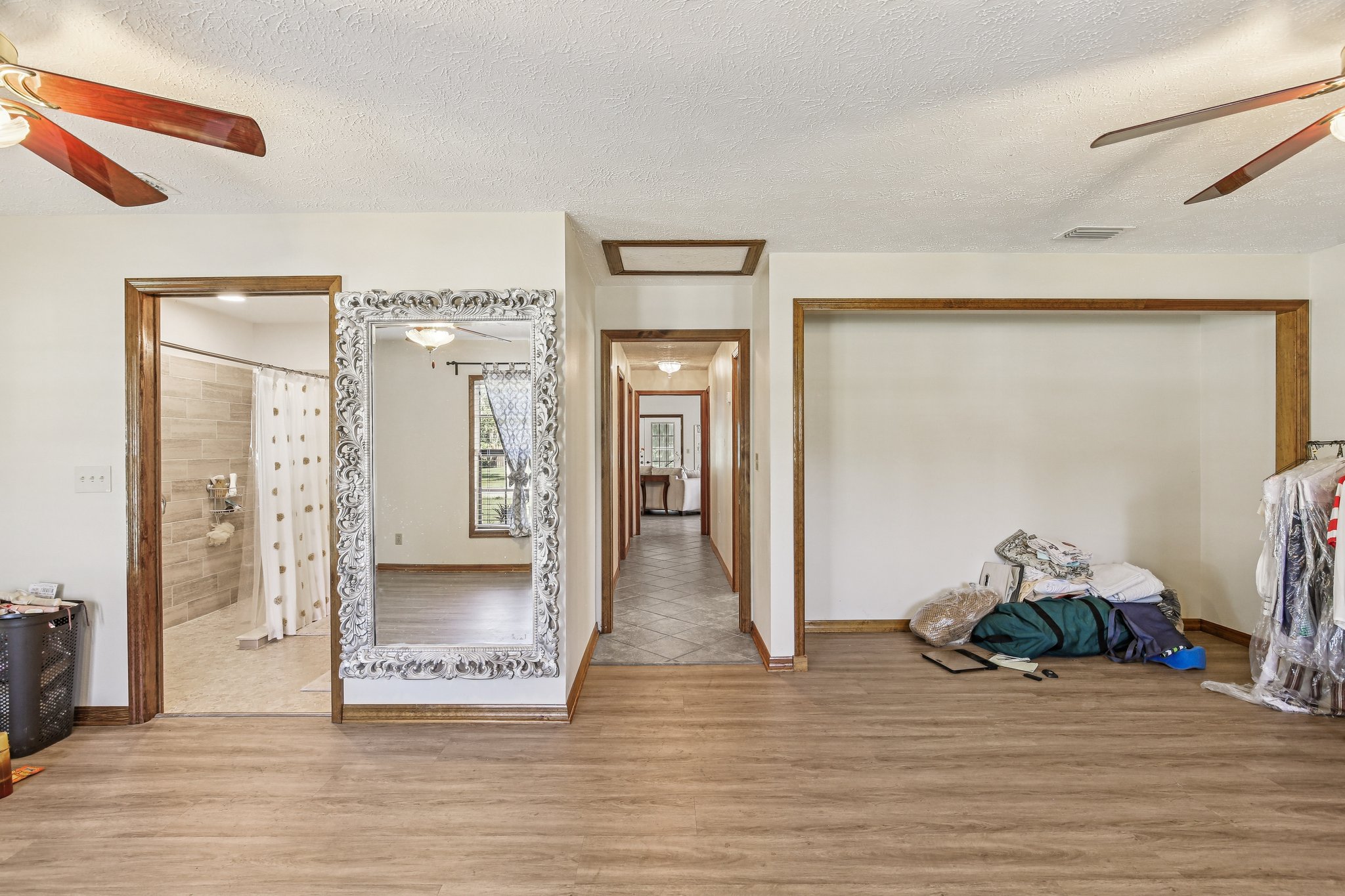 Dusty Rd-S2009-017.jpg