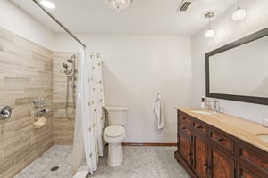 Dusty Rd-S2009-018.jpg