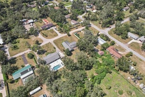 Dusty Rd-S2009-053.jpg