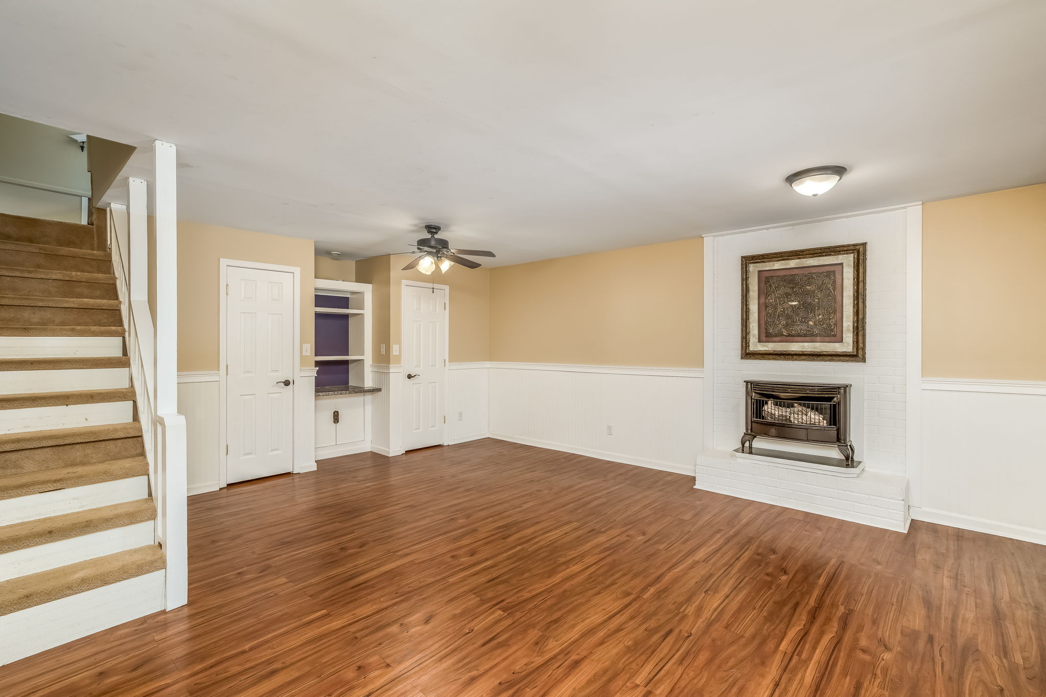 7004 Montague Rd-17