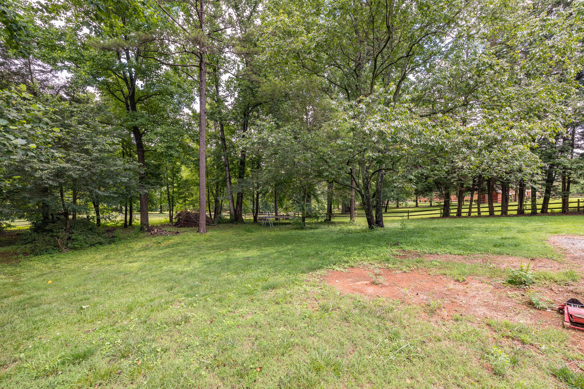 7004 Montague Rd-27