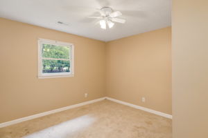 7004 Montague Rd-16