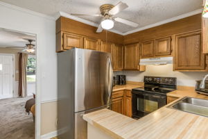 7004 Montague Rd-8