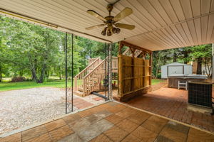 7004 Montague Rd-26