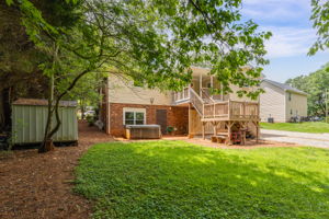 7004 Montague Rd-30