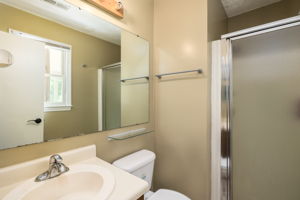 7004 Montague Rd-13