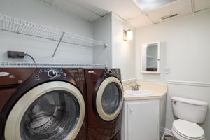 7004 Montague Rd-23