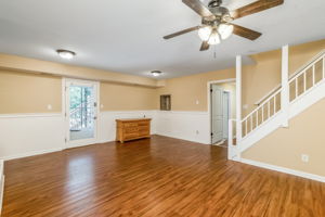 7004 Montague Rd-18