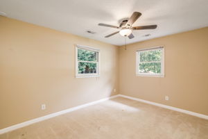 7004 Montague Rd-14