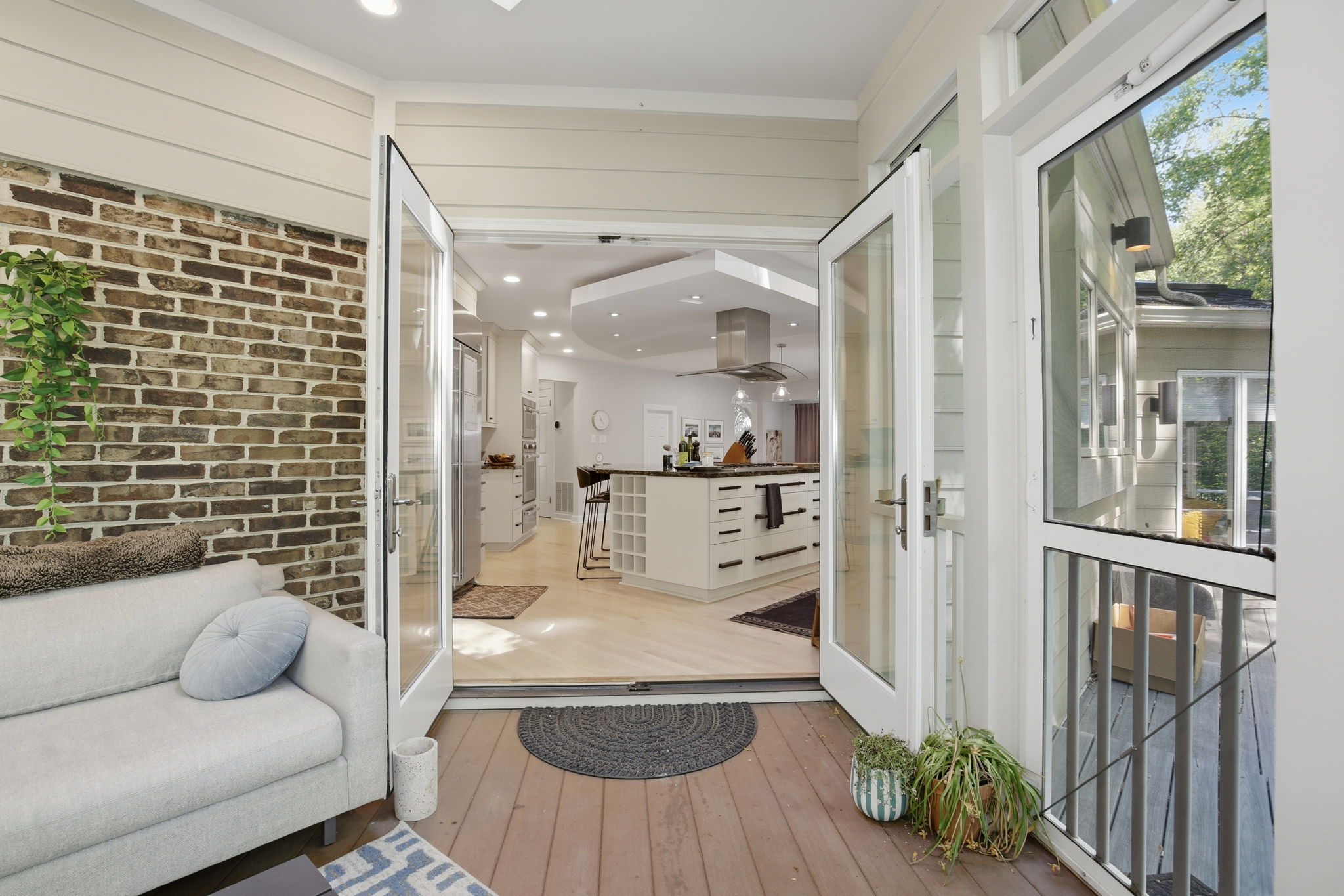 7005 Endicott Ct Bethesda MD 20817_041