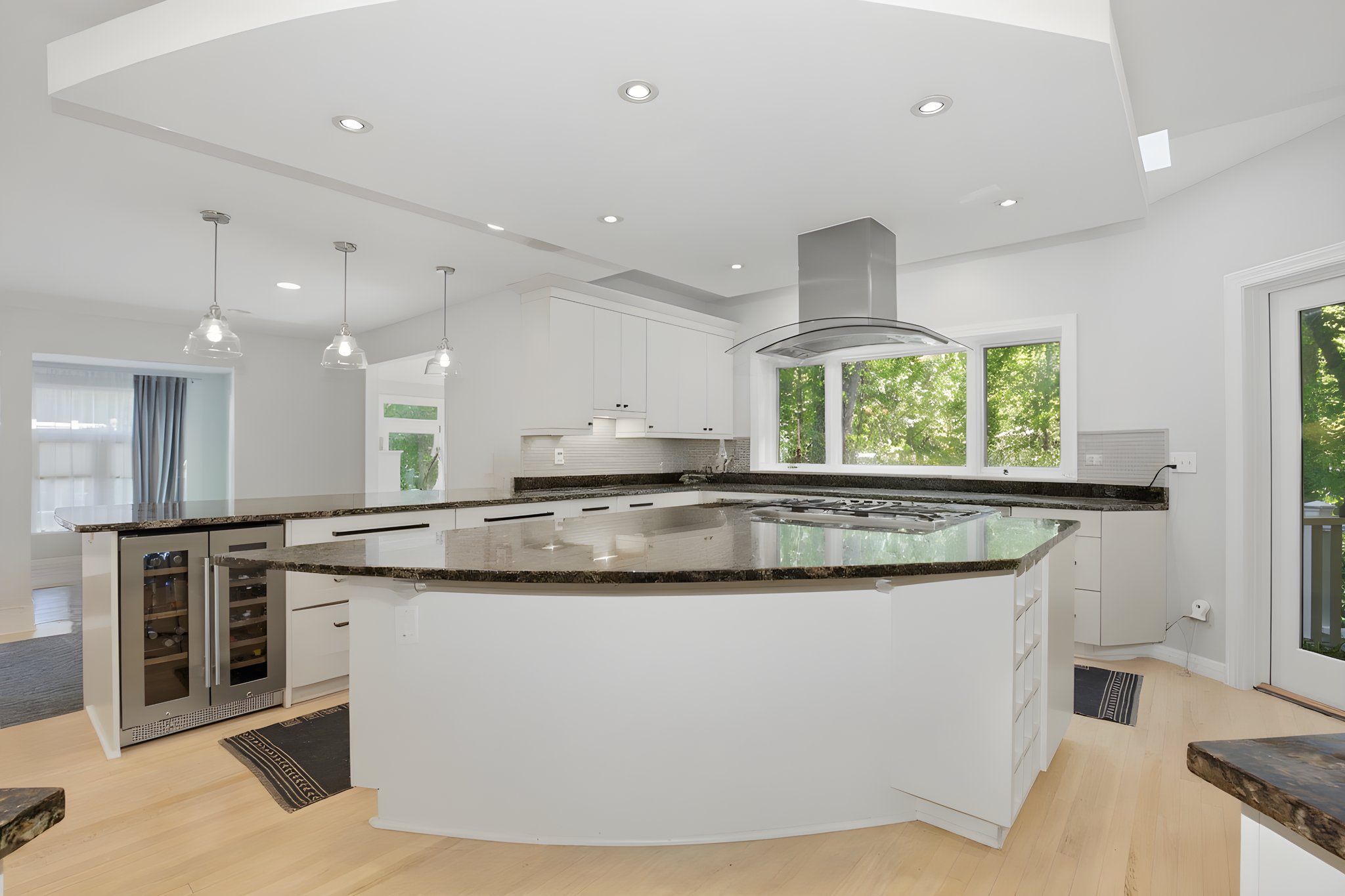 7005 Endicott Ct Bethesda MD 20817_033 furniture removed.jpeg