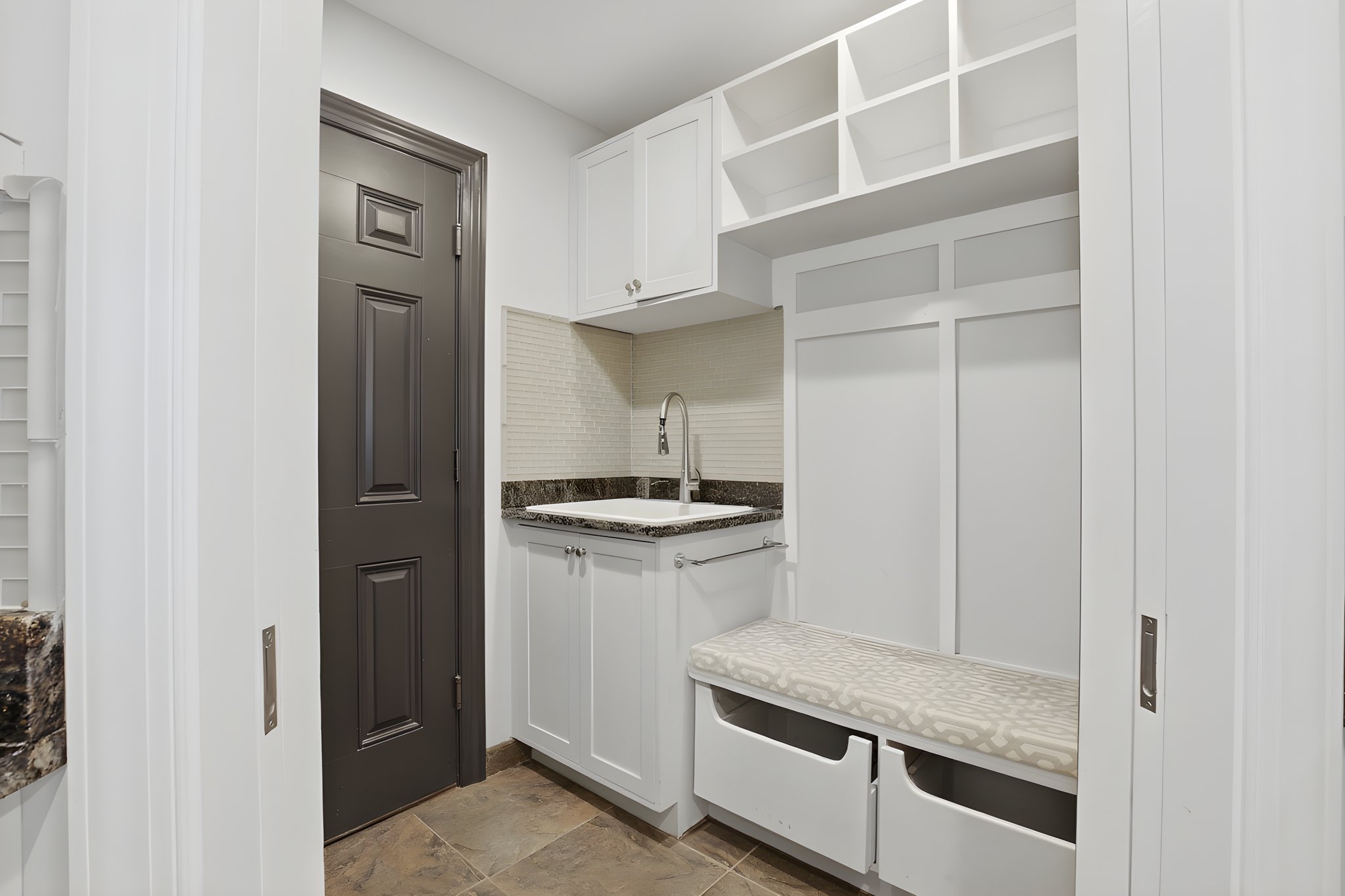 7005 Endicott Ct Bethesda MD 20817_042 furniture removed.jpeg