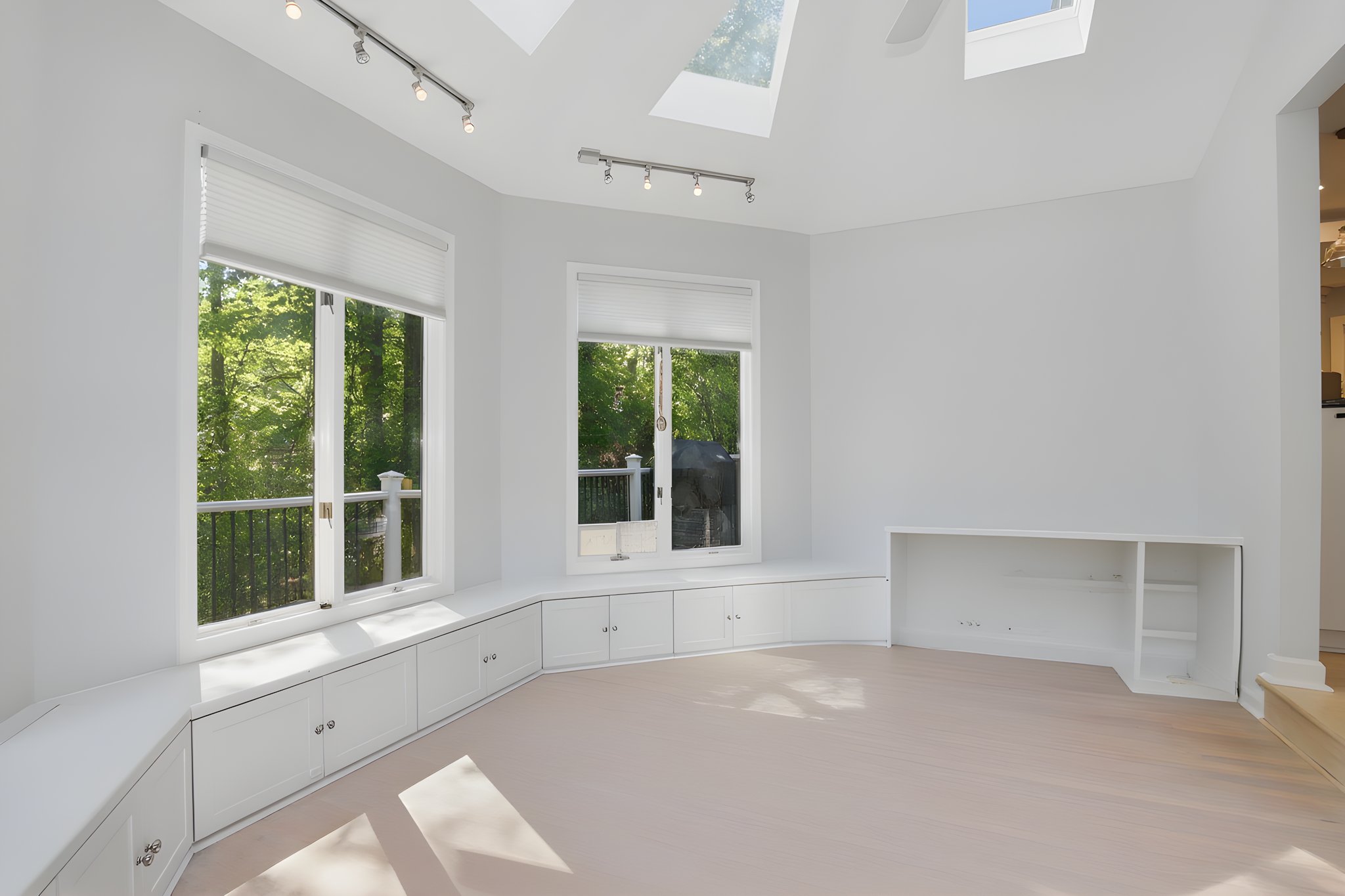 7005 Endicott Ct Bethesda MD 20817_050 furniture removed.jpeg