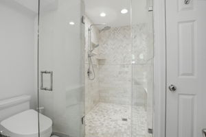 7005 Endicott Ct Bethesda MD 20817_061