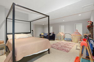 7005 Endicott Ct Bethesda MD 20817_090