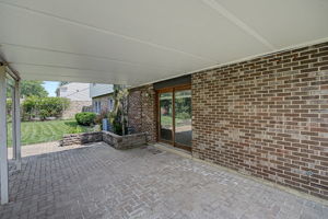  Photo 38