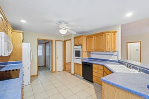 Clingan Rd 85-S2209-020.jpg