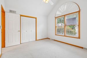 Clingan Rd 85-S2209-027.jpg