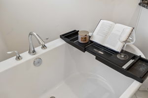  Photo 61