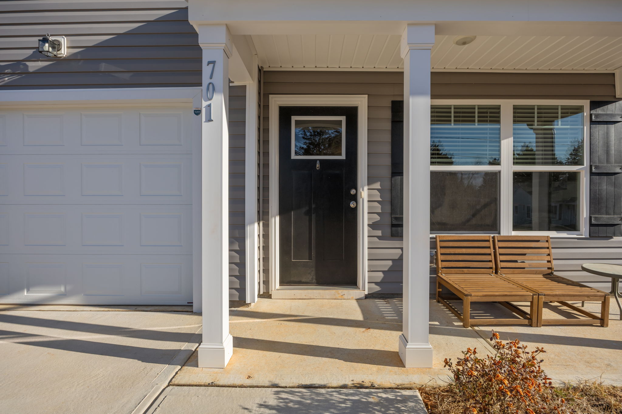 701 3rd St SE EX 002