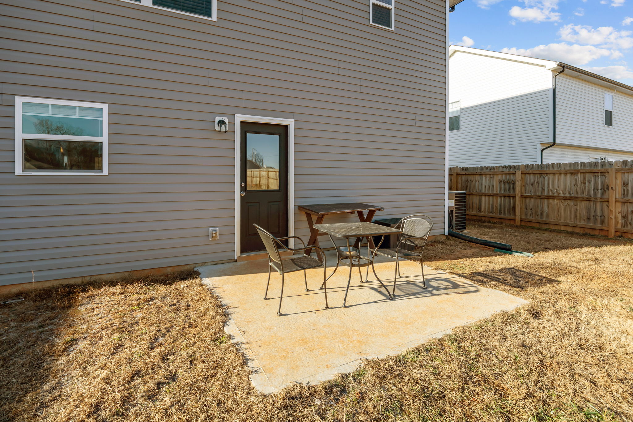 701 3rd St SE EX 023