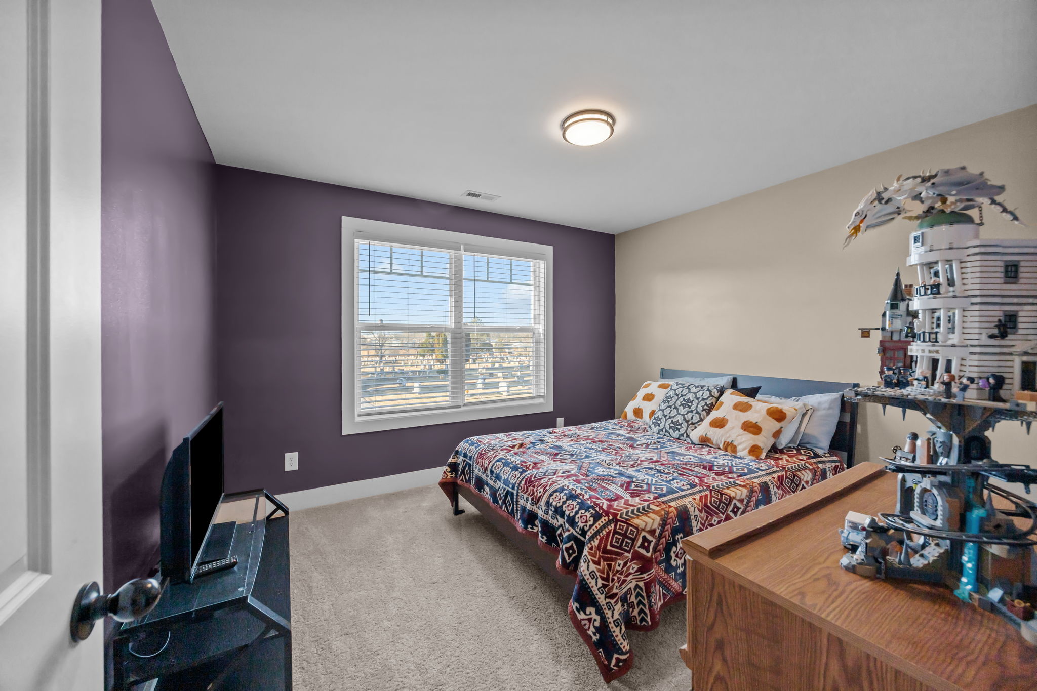 701 3rd St SE HDR 036