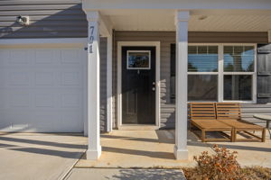 701 3rd St SE EX 002