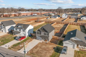 701 3rd St SE EX 008