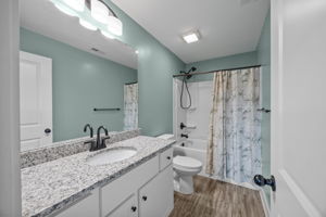 701 3rd St SE HDR 042