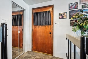Andrews Ave-0905-009.jpg