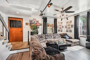 Andrews Ave-0905-010.jpg
