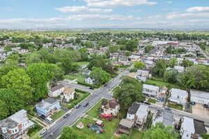 Andrews Ave-0905-051.jpg