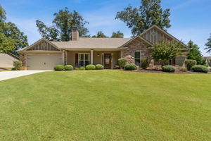 Welcome to 701 Cambridge Farms Drive