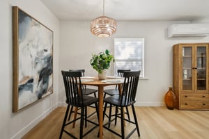 E Willow St-S1501-009.jpg