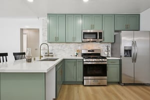 E Willow St-S1501-013.jpg