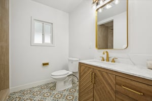 E Willow St-S1501-018.jpg