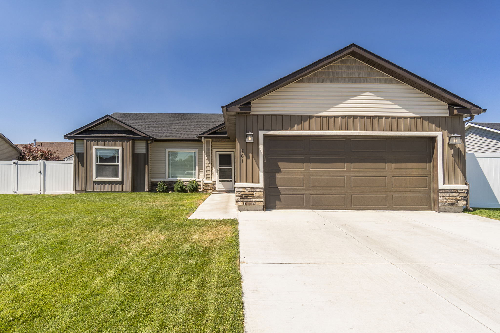 701 Emerald St, Rupert, ID 83350 Azevedo Photo