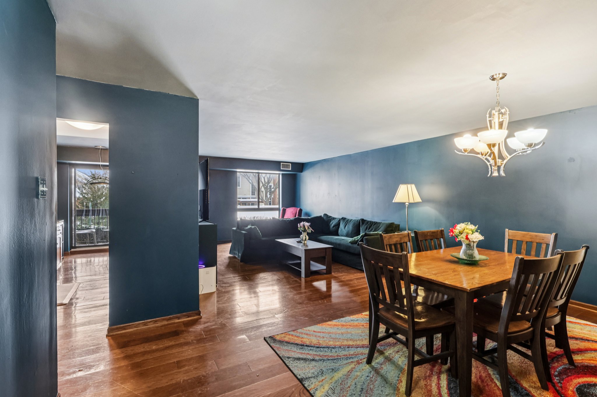 Forum Square unit 102-S1501-007.jpg