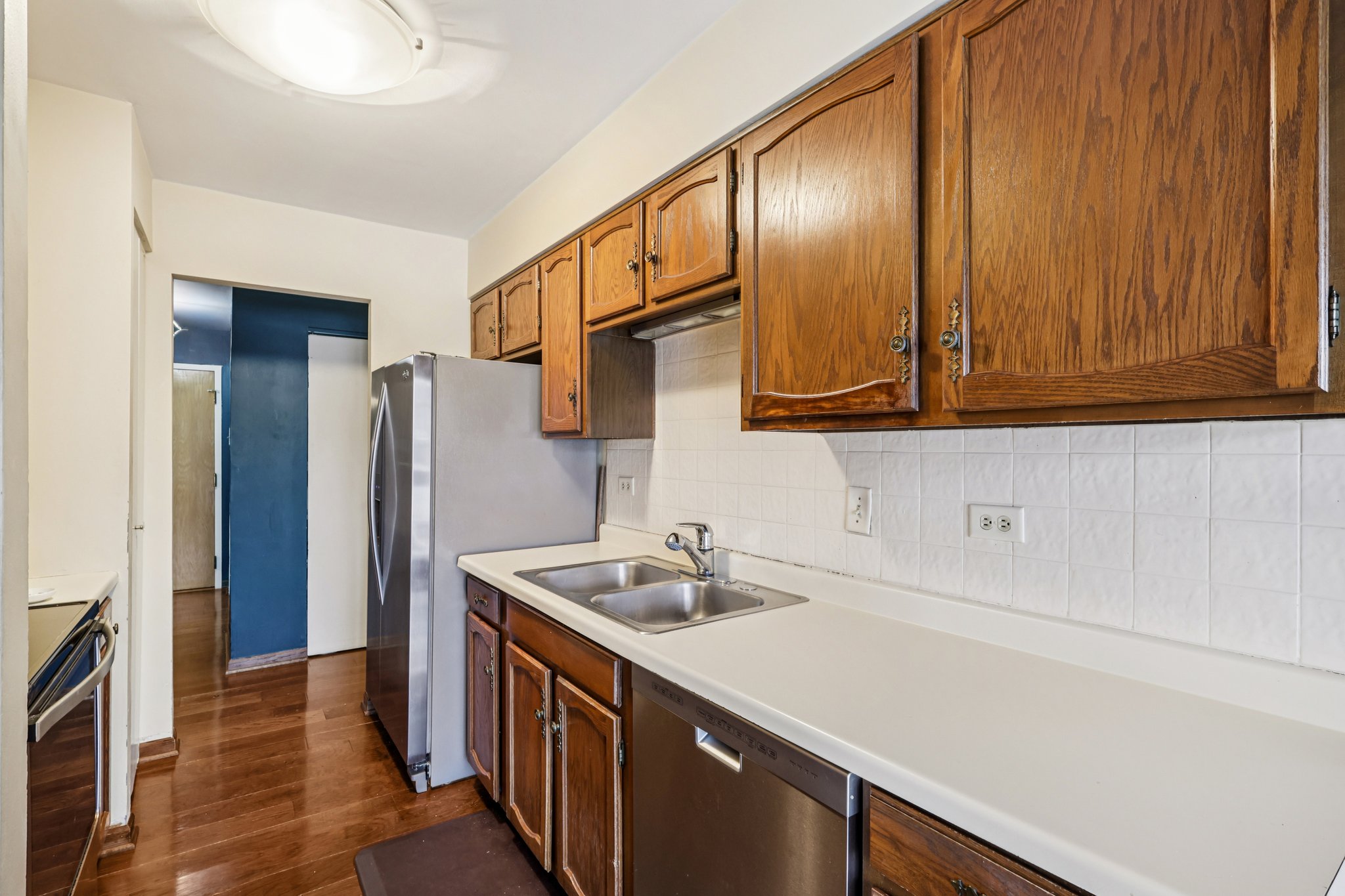 Forum Square unit 102-S1501-009.jpg