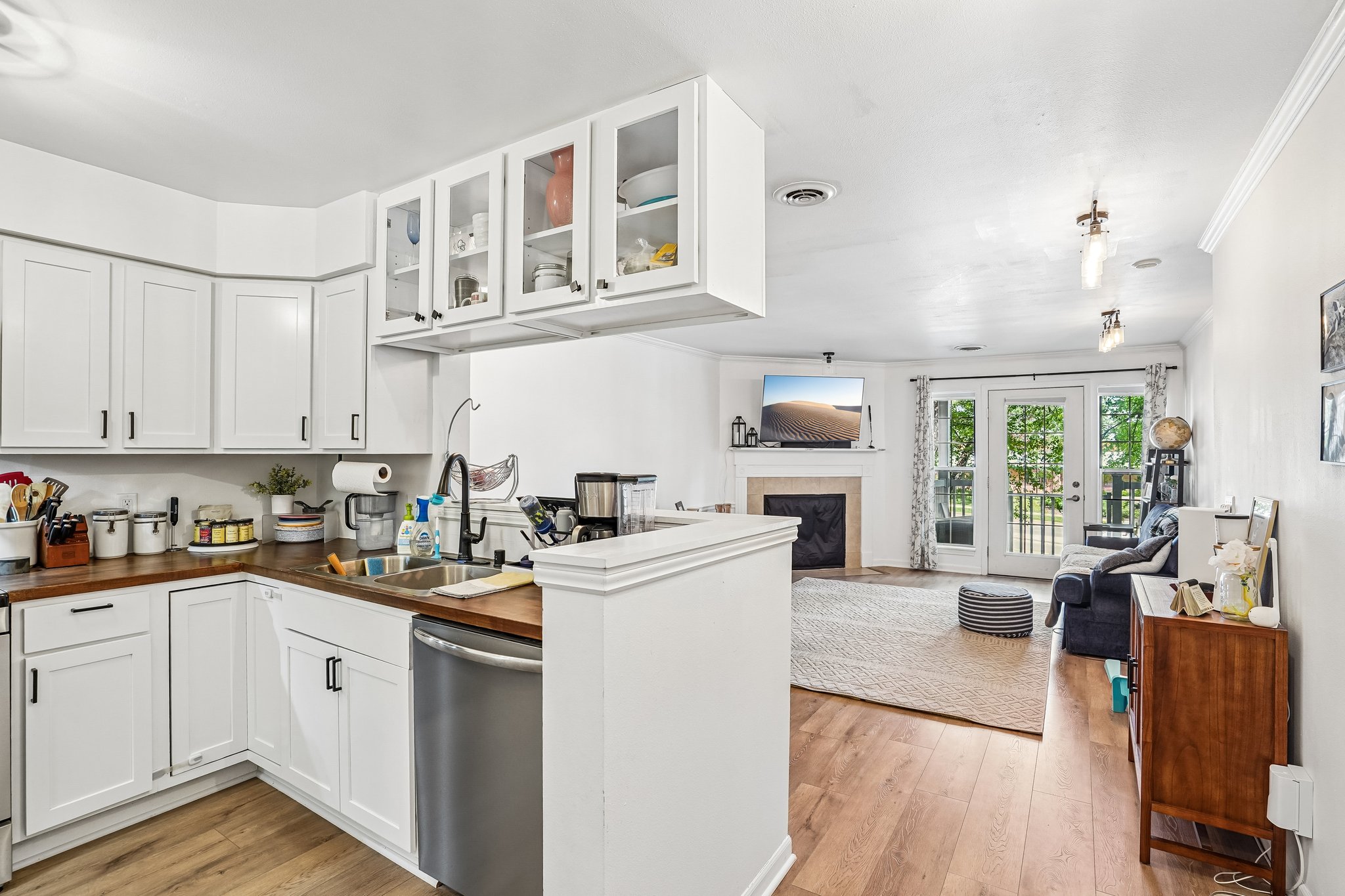 Harbor House Dr 2-S2805-008.jpg