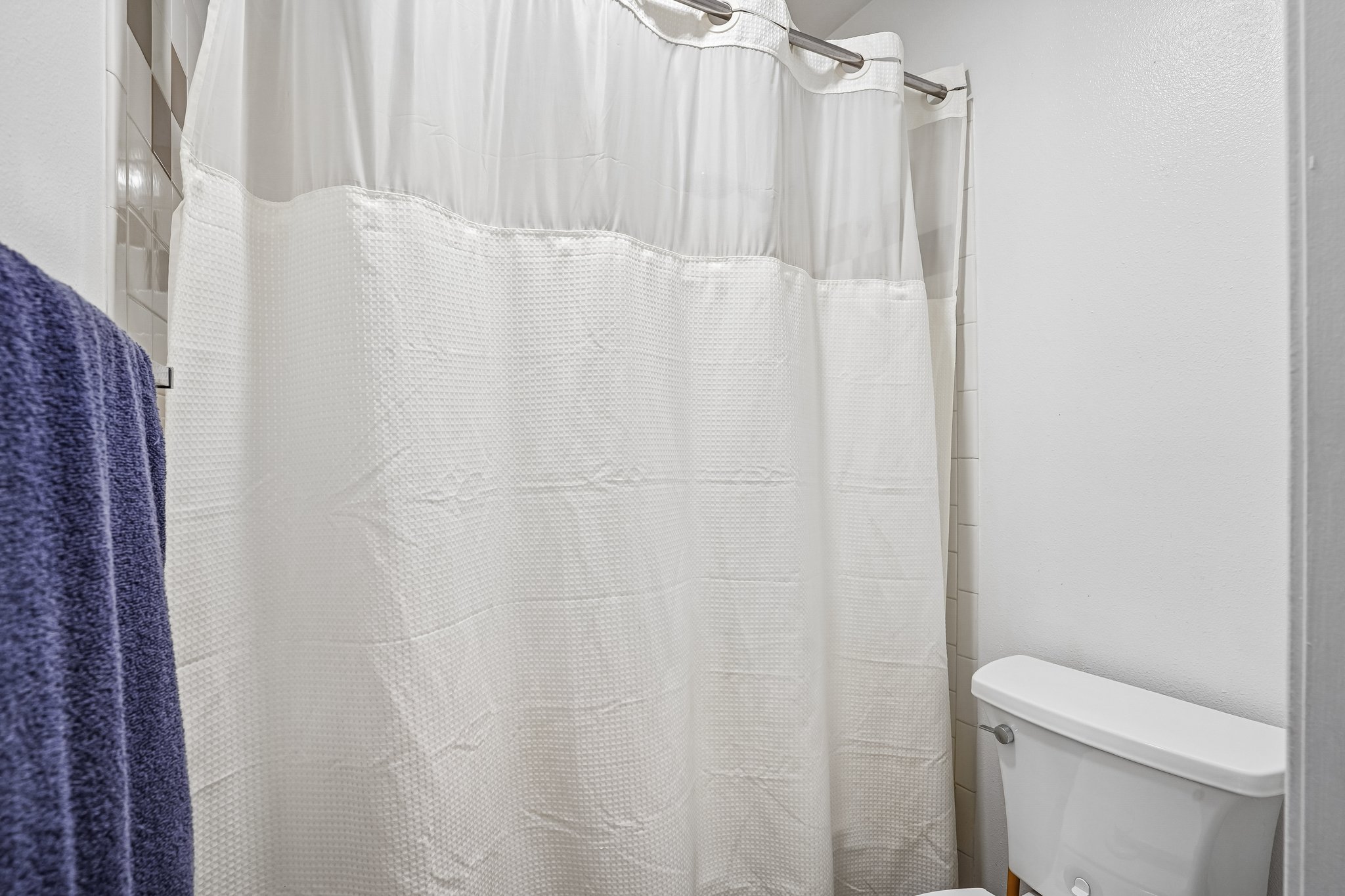 Harbor House Dr 2-S2805-023.jpg